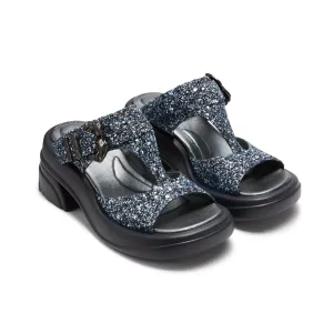 Herringbone Strap Block Heel Sandals in Blue